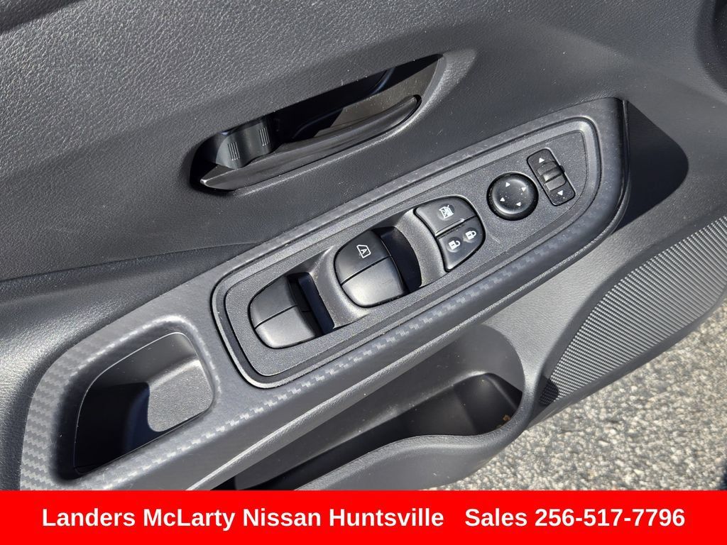 Used 2025 Nissan Versa S w/ Trunk Package FWD image 21