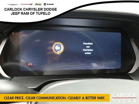 New 2025 Jeep Grand Cherokee Altitude image 17