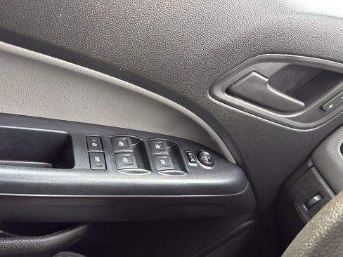 Used 2021 Chevrolet Colorado W/T w/ Custom Special Edition image 21