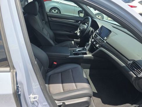 Used 2021 Honda Accord Sport image 7