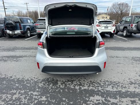 Used 2024 Toyota Corolla LE image 11