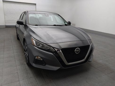 Used 2020 Nissan Altima 2.5 SR FWD image 14