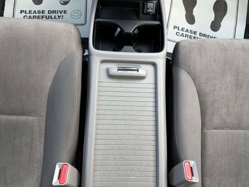 Used 2012 Honda CR-V LX image 18