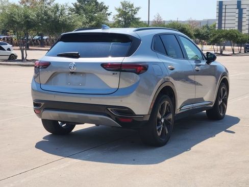 Used 2023 Buick Envision Preferred FWD image 5