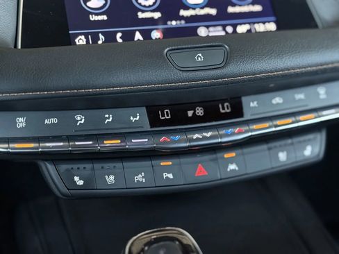 Used 2022 Cadillac XT4 Sport image 31