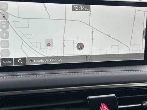 Used 2025 Genesis G70 2.5T image 17