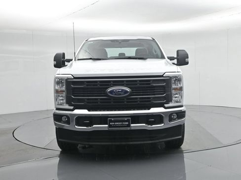 New 2026 Ford F350 XL w/ FX4 Off-Road Package AWD/4WD image 23