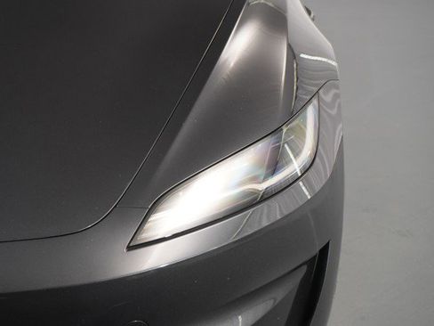 Used 2025 Tesla Model 3 Performance AWD/4WD image 6