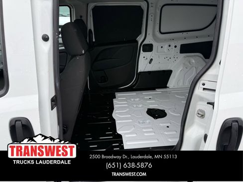 Used 2022 RAM ProMaster City Tradesman image 6