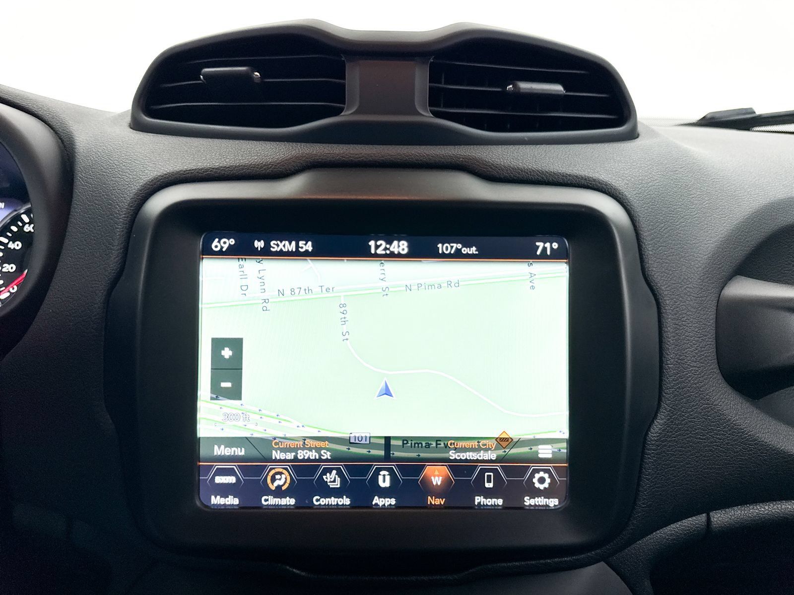 Used 2023 Jeep Renegade Trailhawk w/ Trailhawk Elite Group AWD/4WD image 5