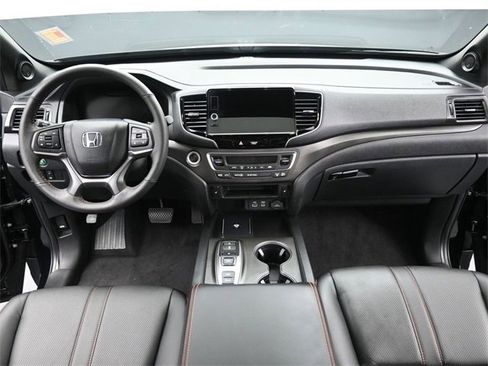 Used 2025 Honda Ridgeline TrailSport+ image 16