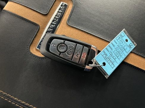 Certified 2024 Ford F350 Platinum w/ Tremor Off-Road Package image 32