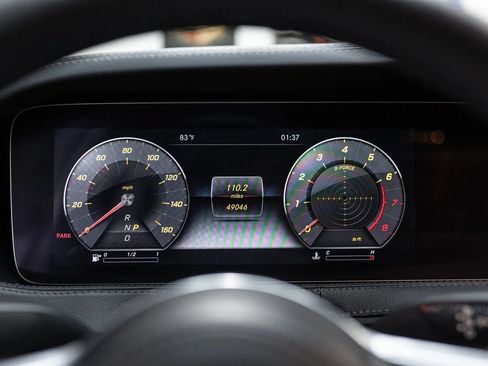 Used 2019 Mercedes-Benz S 560 Sedan image 28