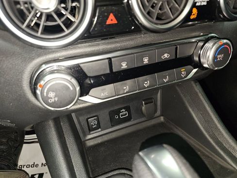 Used 2024 Nissan Sentra S image 23