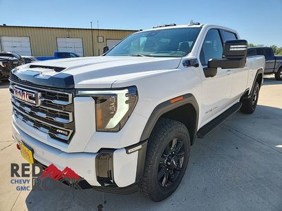 New 2025 GMC Sierra 2500 AT4 w/ AT4 Premium Plus Package