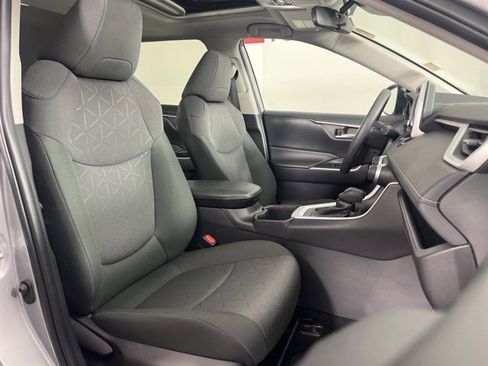 Certified 2024 Toyota RAV4 XLE image 32
