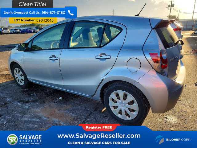 Used 2012 Toyota Prius C One FWD image 3