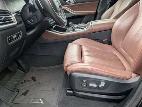 Used 2021 BMW X5 sDrive40i w/ Premium Package RWD image 15