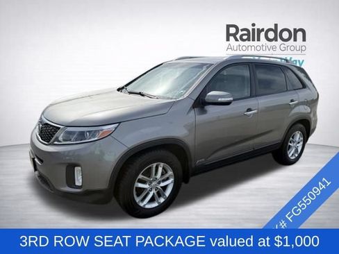 Used 2015 Kia Sorento LX AWD/4WD image 3