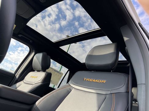 New 2026 Ford Expedition Tremor image 45