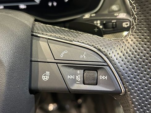 Used 2022 Audi SQ5 Premium Plus AWD/4WD image 17