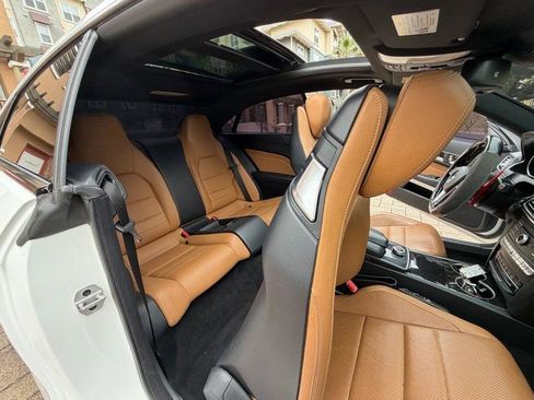 Used 2016 Mercedes-Benz E 400 4MATIC Coupe image 49