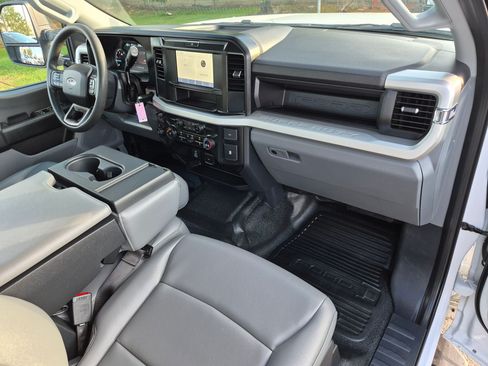 Used 2026 Ford F250 XL AWD/4WD image 32