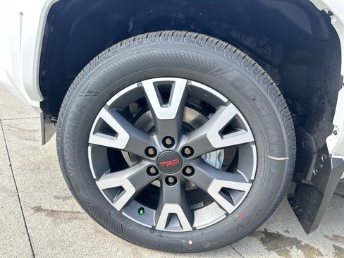 New 2026 Toyota 4Runner TRD Sport AWD/4WD image 26