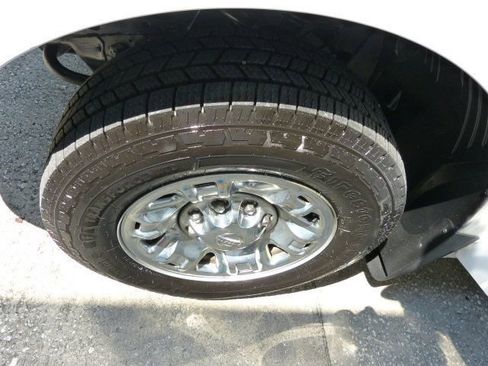 Used 2019 Nissan NV 2500 SL w/ Navigation Package image 37