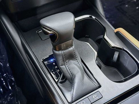 Used 2023 Lexus ES 300h w/ Premium Package FWD image 20