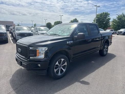 Used 2020 Ford F150 XL w/ Equipment Group 101A Mid AWD/4WD image 3