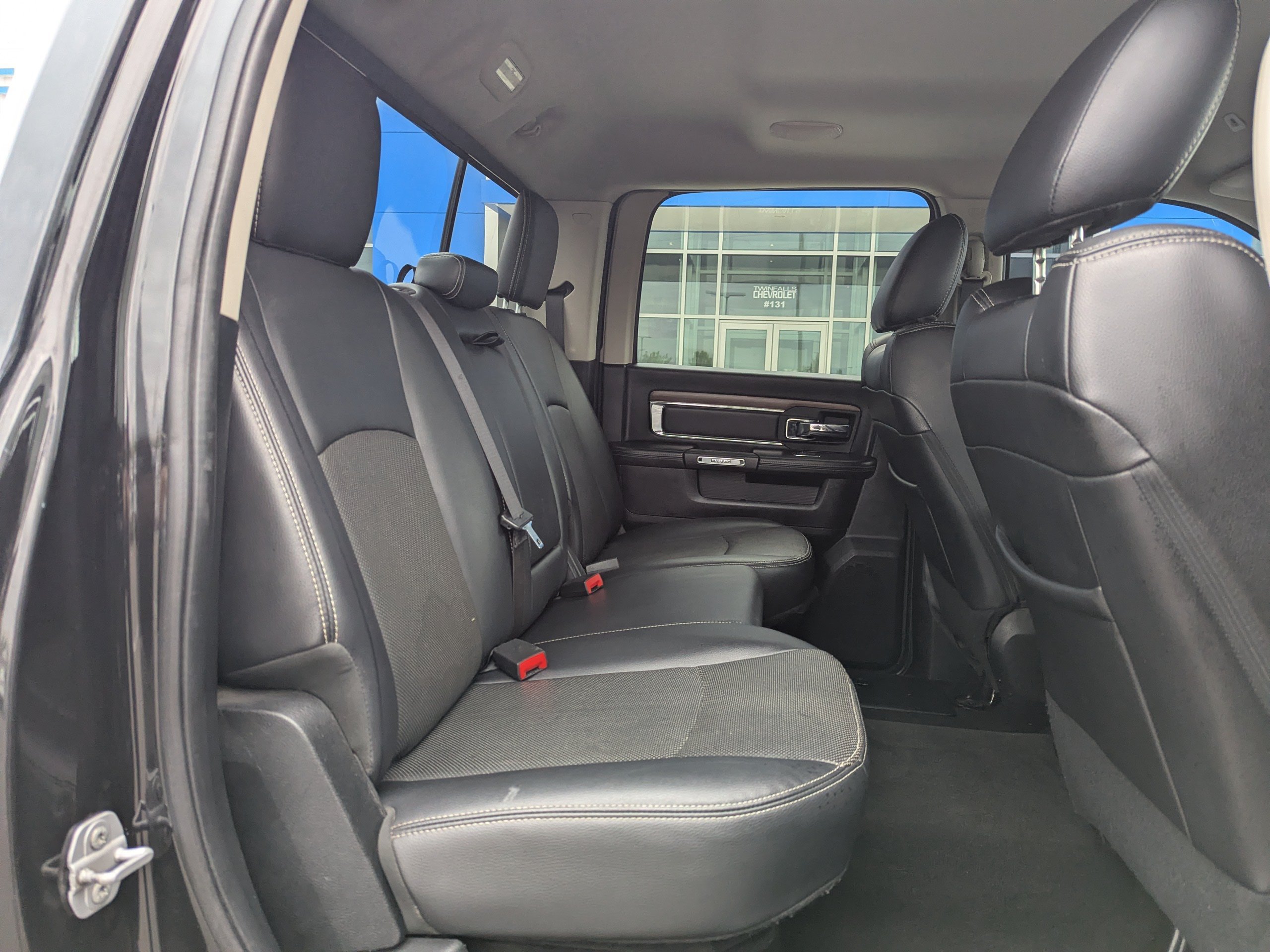 Used 2017 RAM 2500 Laramie AWD/4WD image 39