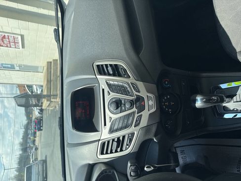 Used 2012 Ford Fiesta SE image 17