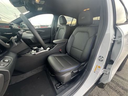 New 2026 Buick Envista Sport Touring w/ Convenience II Package image 15