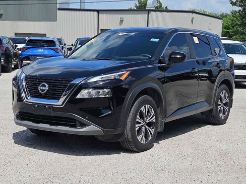 Used 2023 Nissan Rogue SV FWD image 10