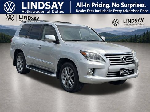 Used 2013 Lexus LX 570 4WD w/ Luxury Pkg image 1