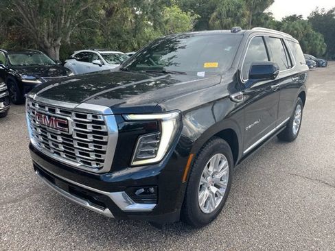 Used 2026 GMC Yukon Denali w/ Sun & Power Step Package RWD image 5