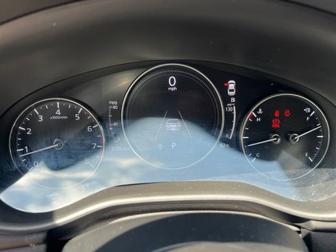 Used 2025 MAZDA MAZDA3 s AWD/4WD image 3