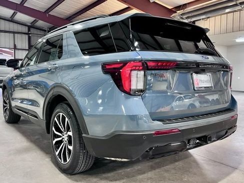 Used 2026 Ford Explorer ST-Line RWD image 6