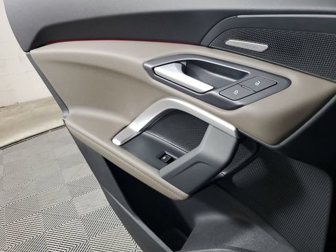 New 2026 Audi Q5 Premium Plus AWD/4WD image 18