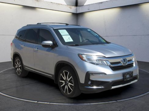 Certified 2022 Honda Pilot Elite image 2