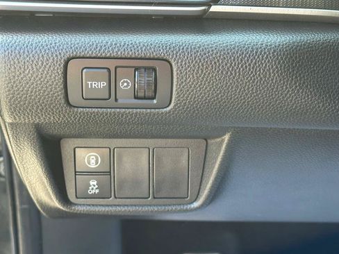 Used 2019 Honda Accord Sport image 11