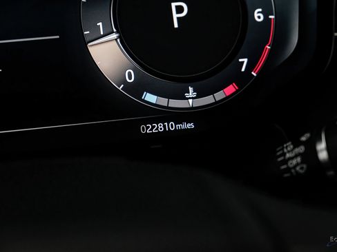 Used 2024 Land Rover Range Rover SE image 62