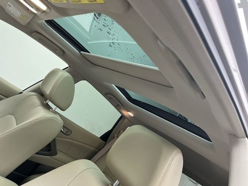 Used 2012 Nissan Murano SL AWD/4WD image 6