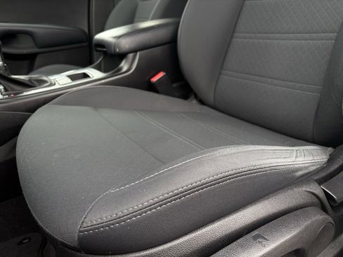 Used 2019 Kia Sorento LX image 24