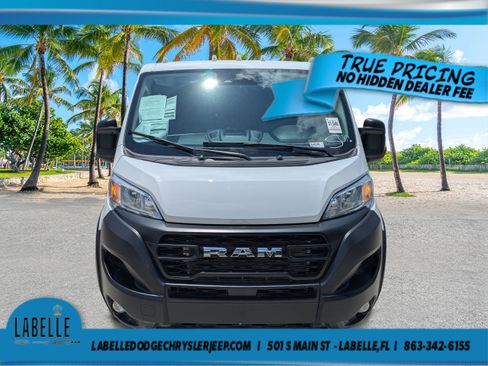 Used 2025 RAM ProMaster 2500 w/ Convenience Group FWD image 8