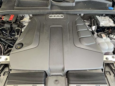 Certified 2023 Audi Q7 2.0T Premium Plus AWD/4WD image 25