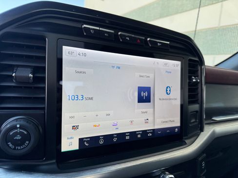 Certified 2022 Ford F150 Lariat w/ Equipment Group 502A High image 30