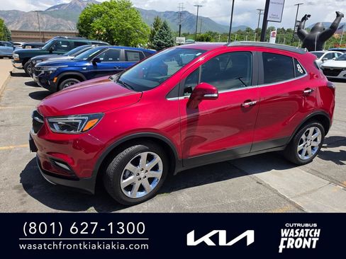 Used 2019 Buick Encore Essence w/ Experience Buick Package FWD image 1