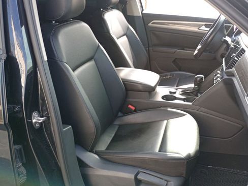 Used 2018 Volkswagen Atlas SE image 25